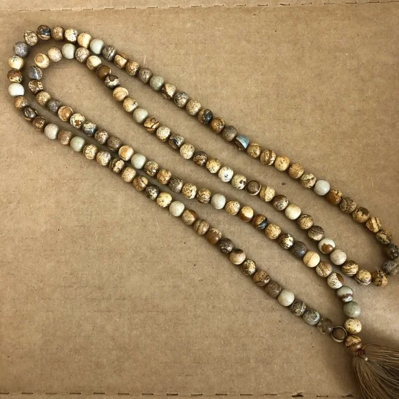 Long beaded brown tassel necklace - Picture 4 of 5